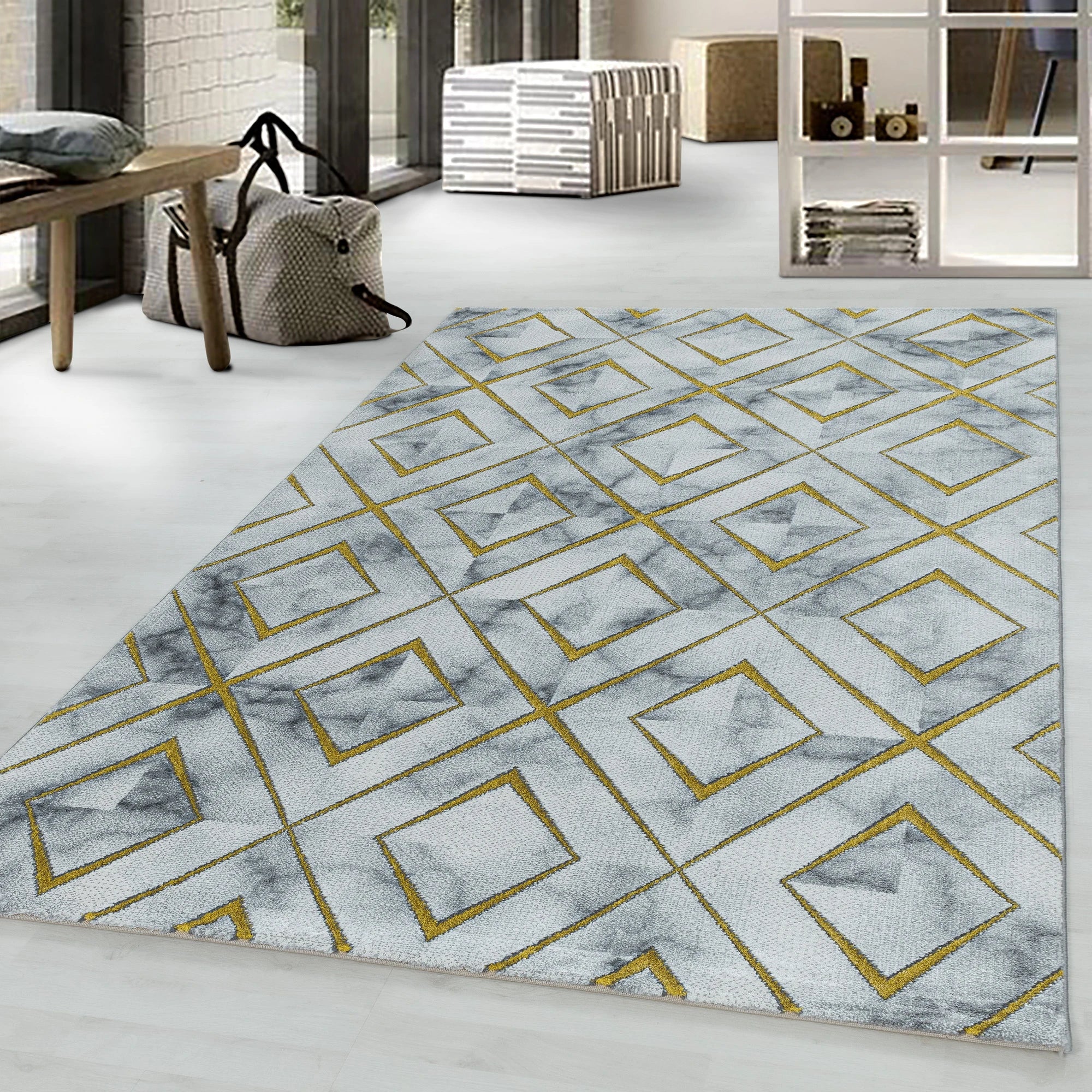Moderner Teppich mit Geometrischem Marmor-Design | Gold