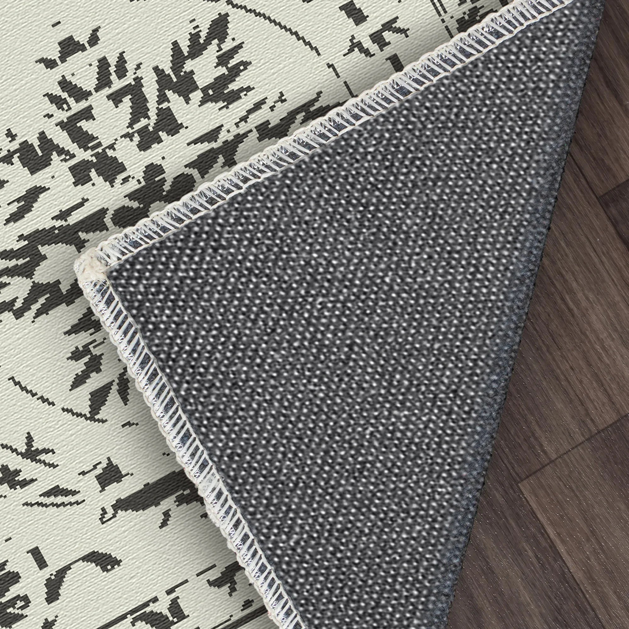 Bukhara Sketch Monochrome Exotischer Teppich