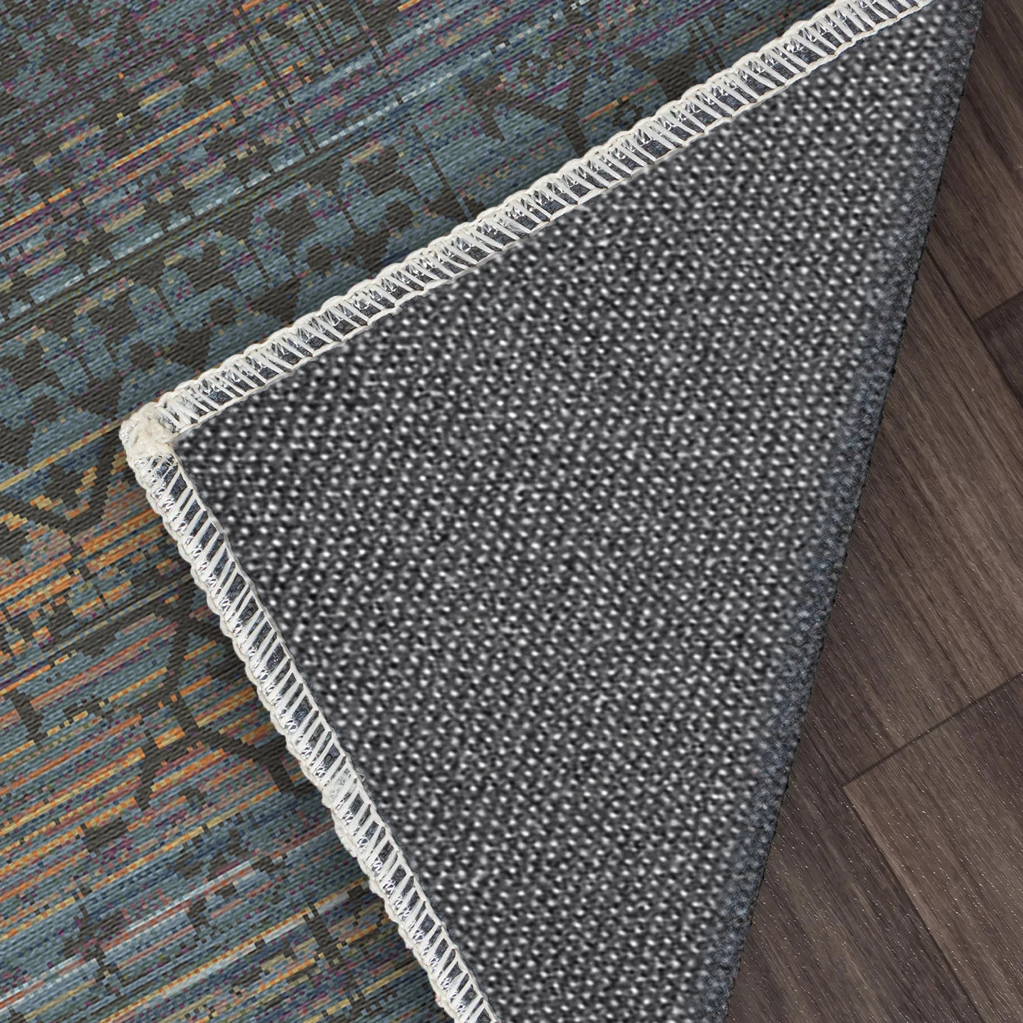 Mitternachtshorizont Ausgelöschter Stammesteppich