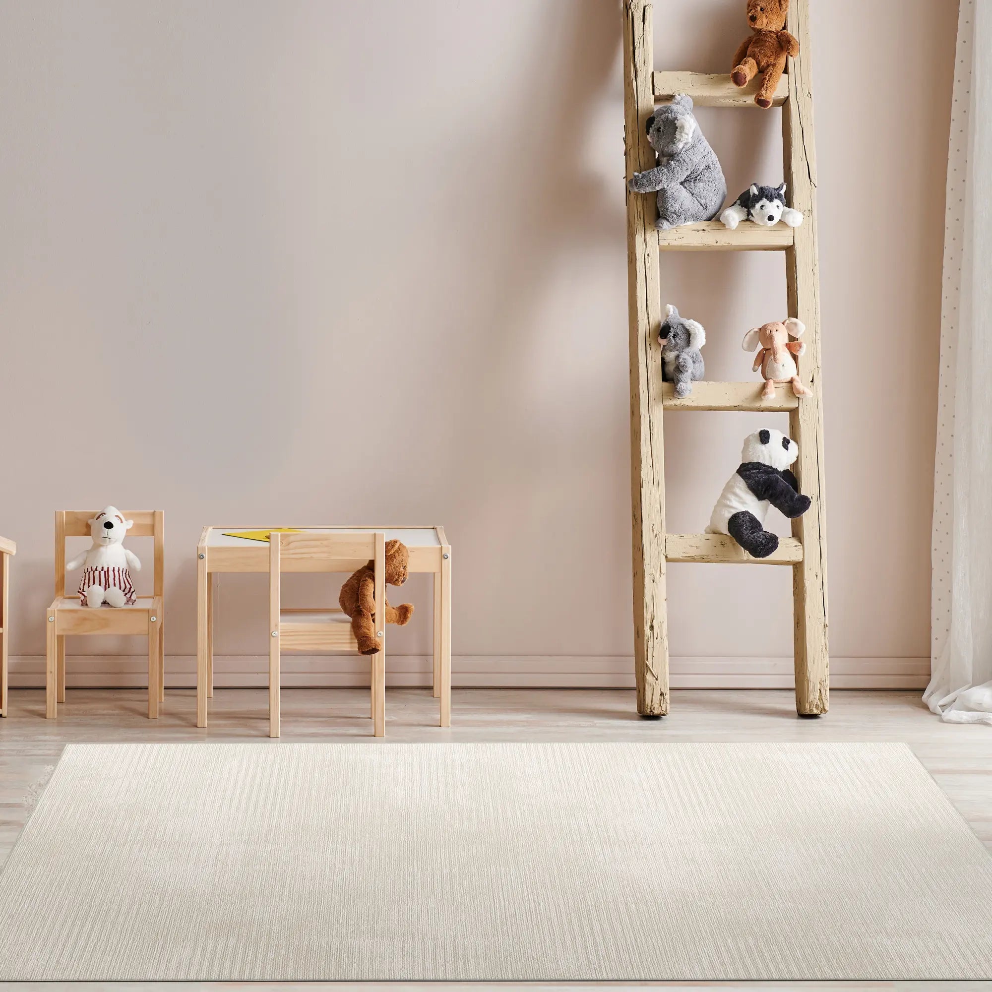 Waschbarer Strukturierter Cremefarbener Teppich