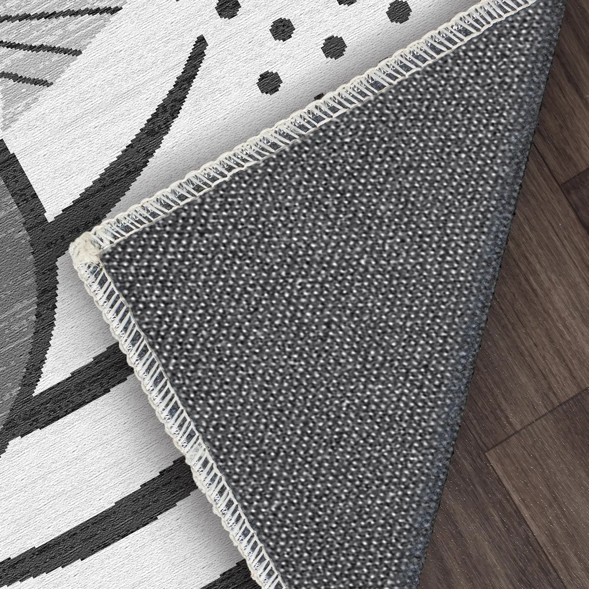 Waschbarer Zebra-Punkte-Teppich