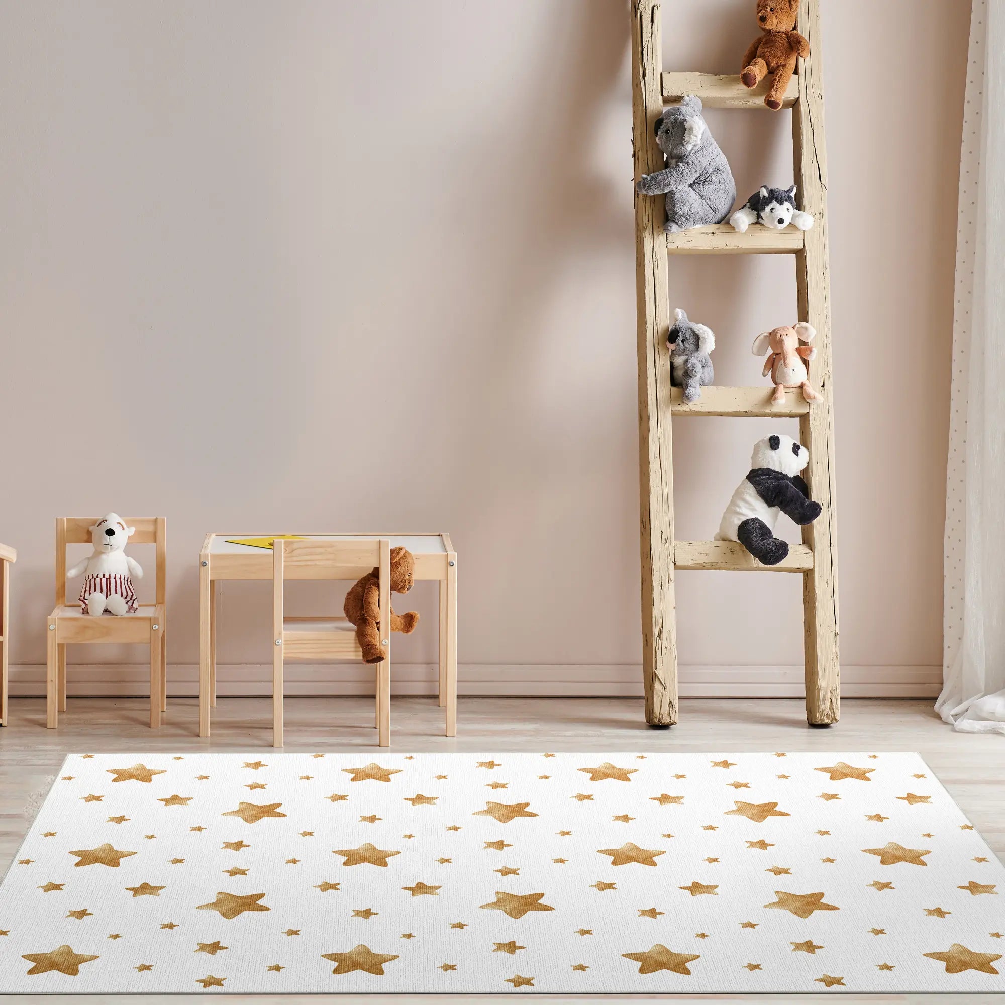 Goldene Aquarell-Sterne Kinderteppich