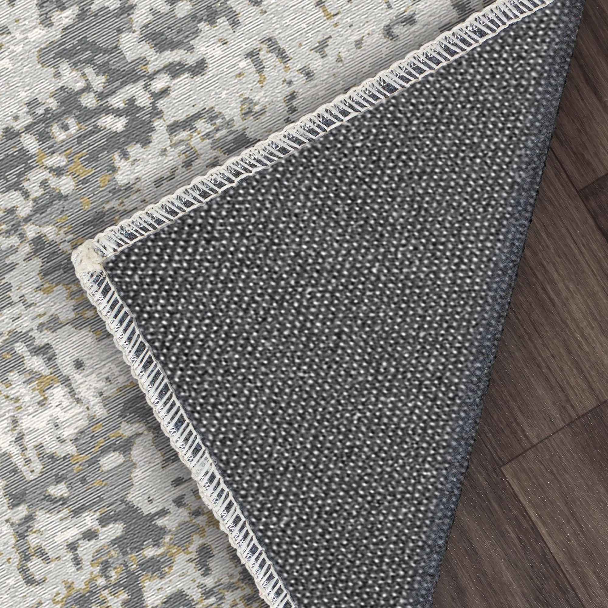 Graphitfarbener Patinierter Abstrakter Teppich im Used-Look