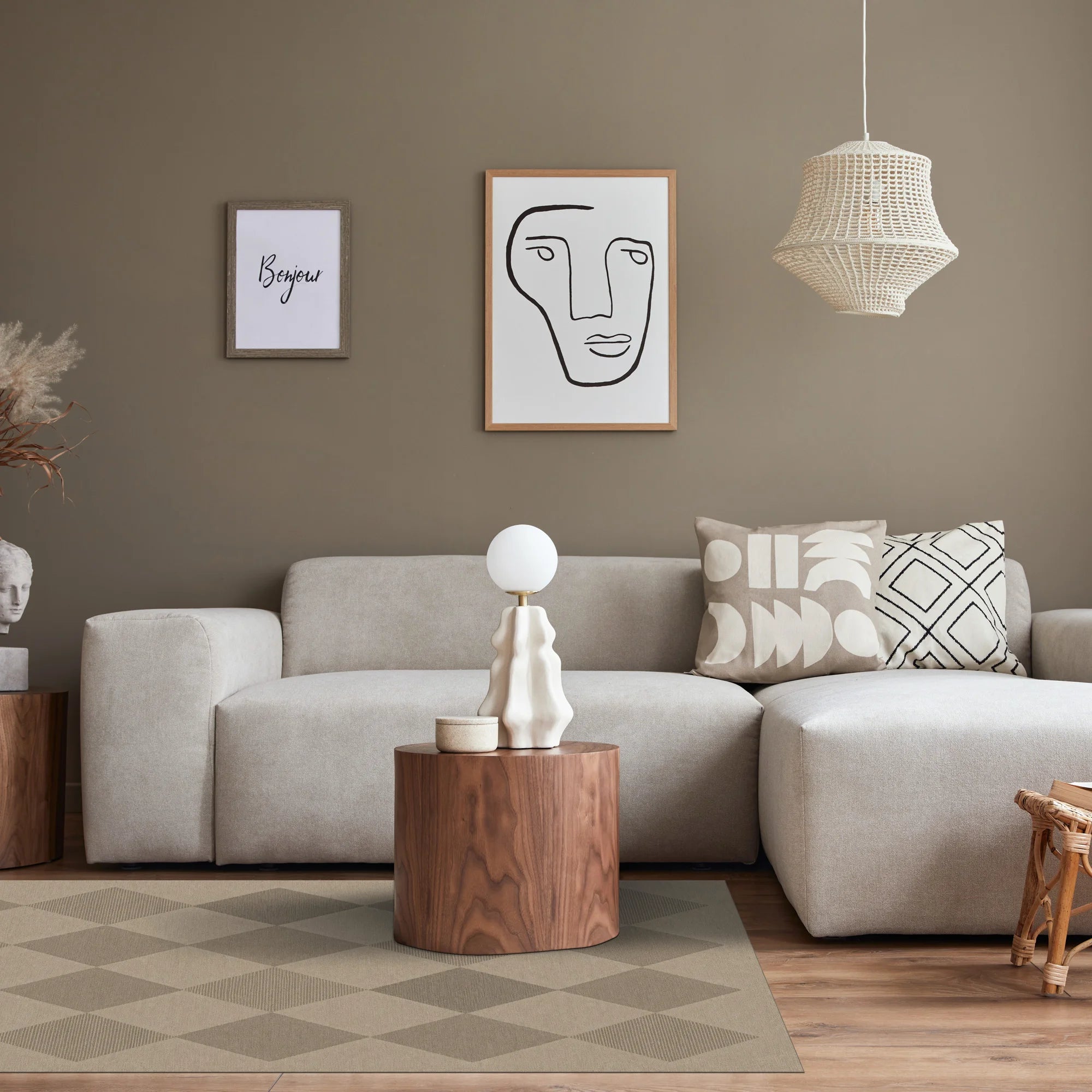 Gestreifter Teppich im Jute-Look mit Diamantmuster