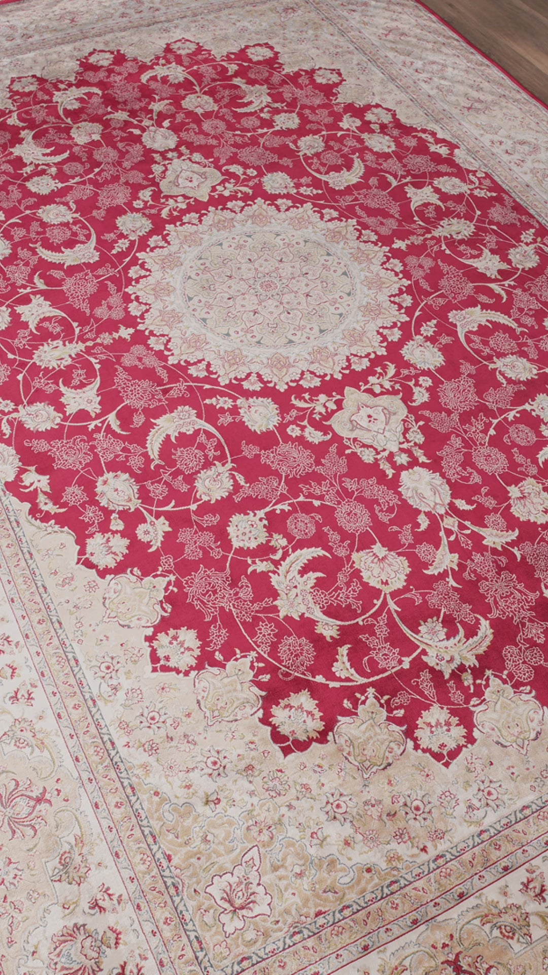 Teppich aus 100 % natürlicher Seide mit exquisitem, handgefertigtem Design